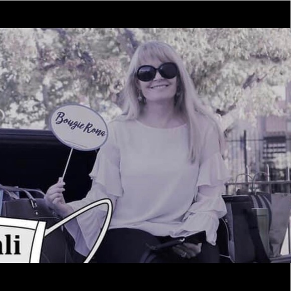 Meet your Posher, Cheri - Picture 2 of 9